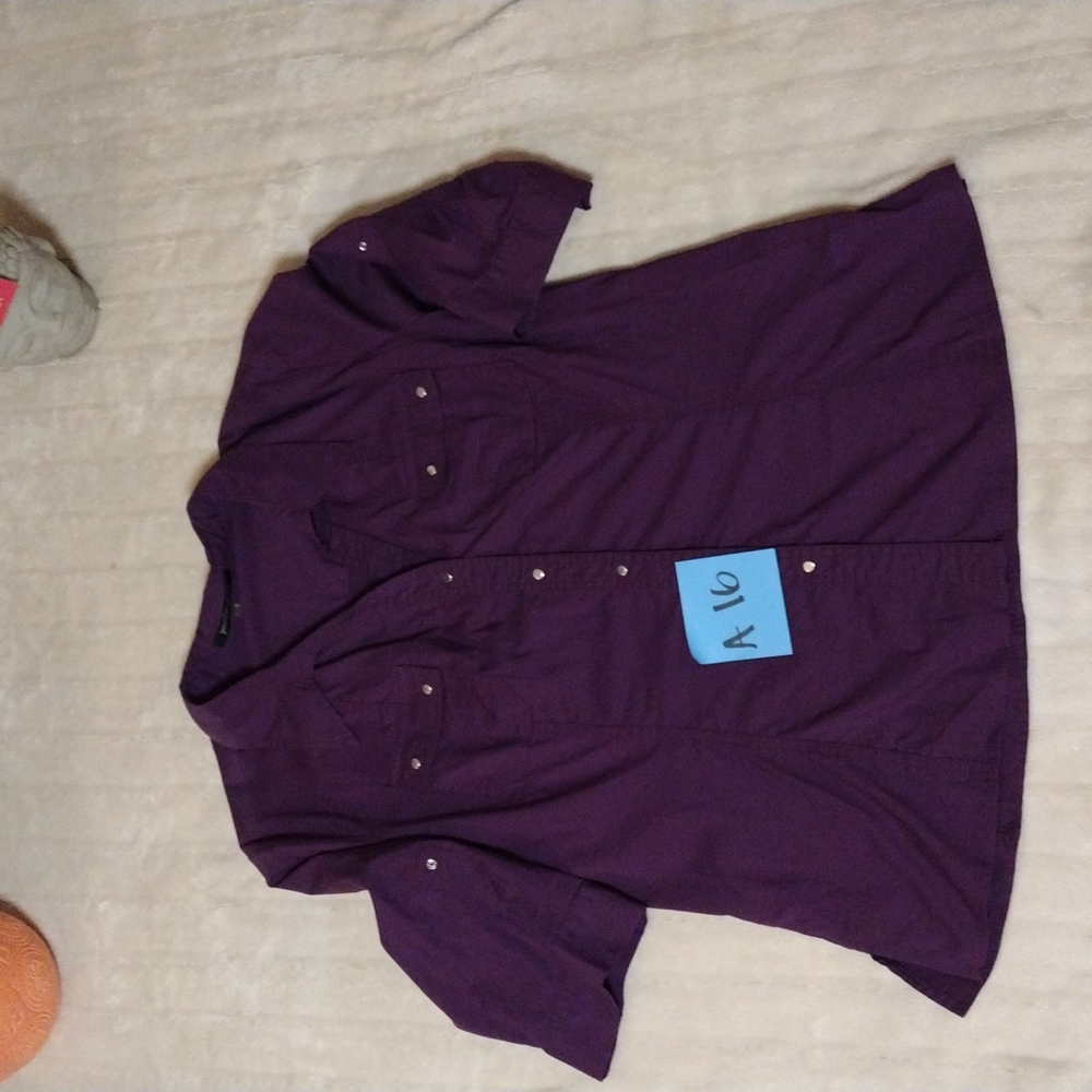 Women's shirt